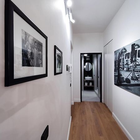 Chiclife - Florentin Downtown Apartment Бергамо Екстериор снимка